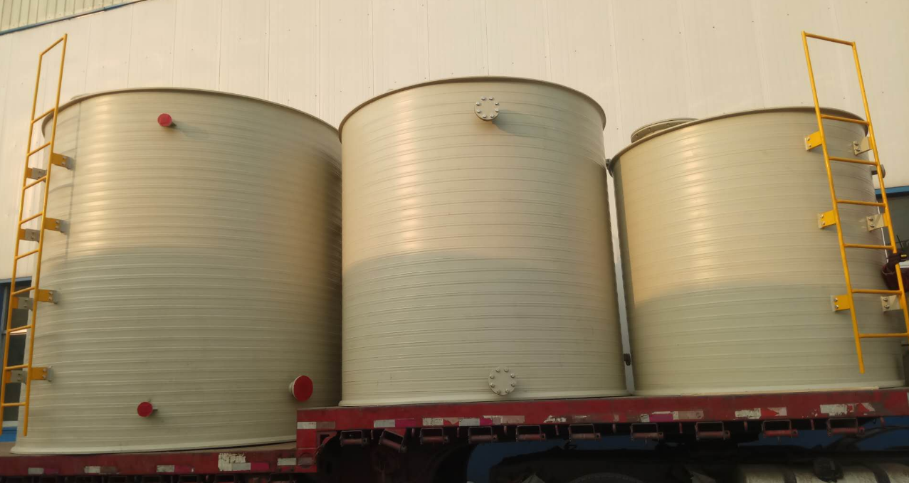 HDPE chemical storage tanks
